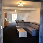 Apartamento Mariánská - Klid V Centru Města